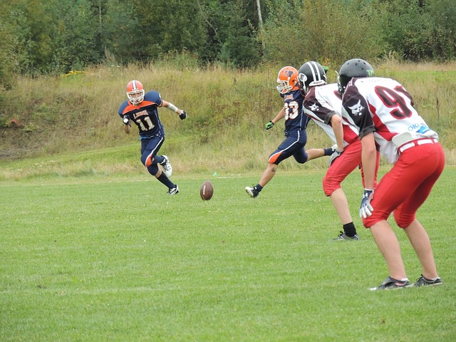 何宇鹏纪念捧杯： 一整季的重量都化为光芒，只为这一次触碰